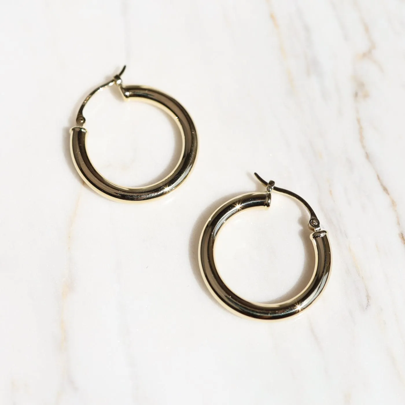 14K Yellow Gold 3x20mm Hoop Earrings