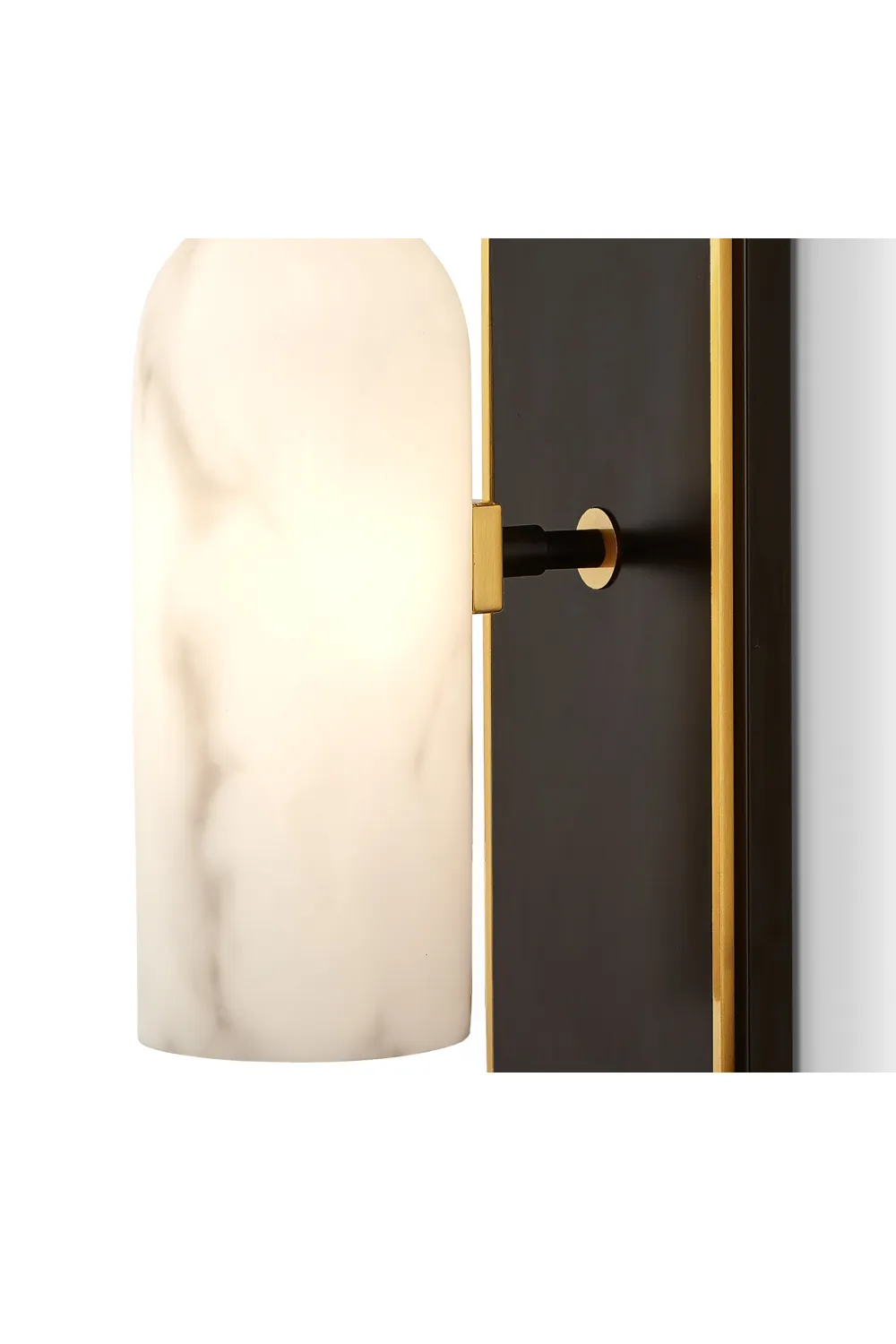 Alabaster Shade Wall Lamp | Liang & Eimil Amatti