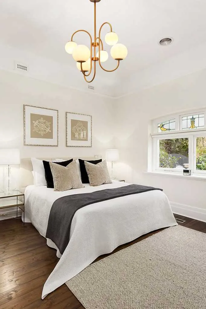 Bonnie Gooseneck Chandelier