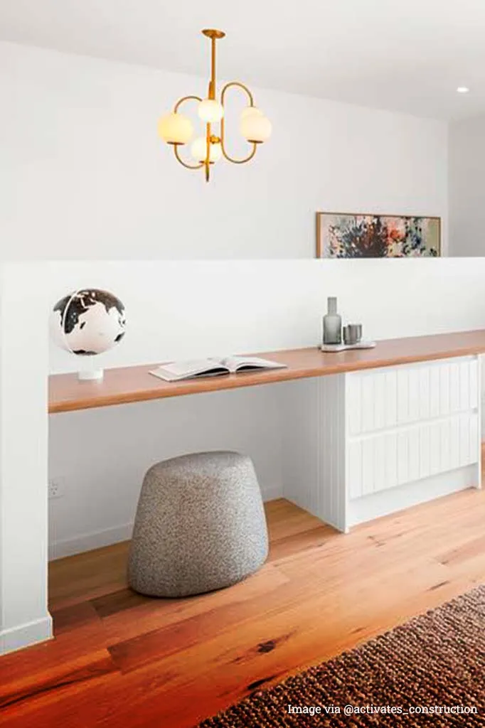 Bonnie Gooseneck Chandelier