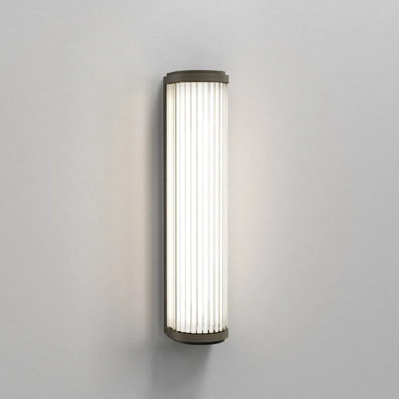 Contemporary Vanity Light | Assorted Finishes