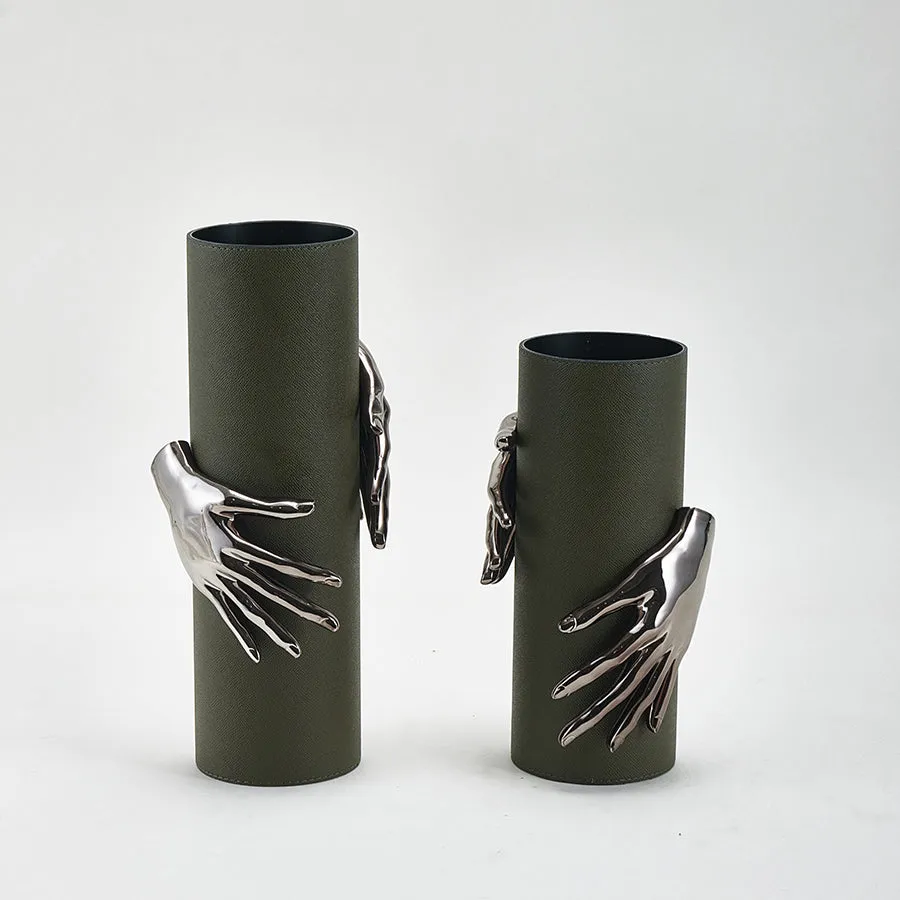 HAND VASE