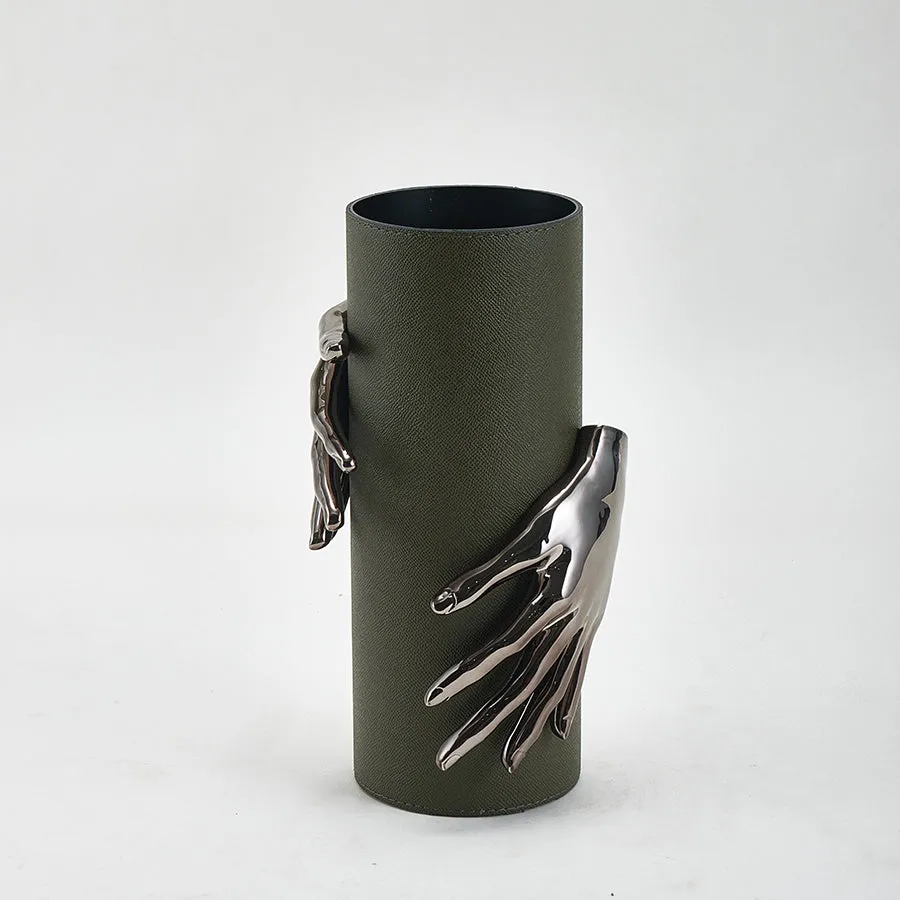 HAND VASE
