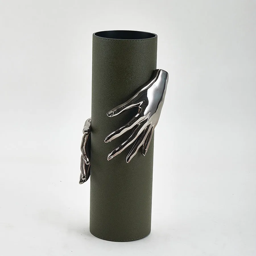 HAND VASE