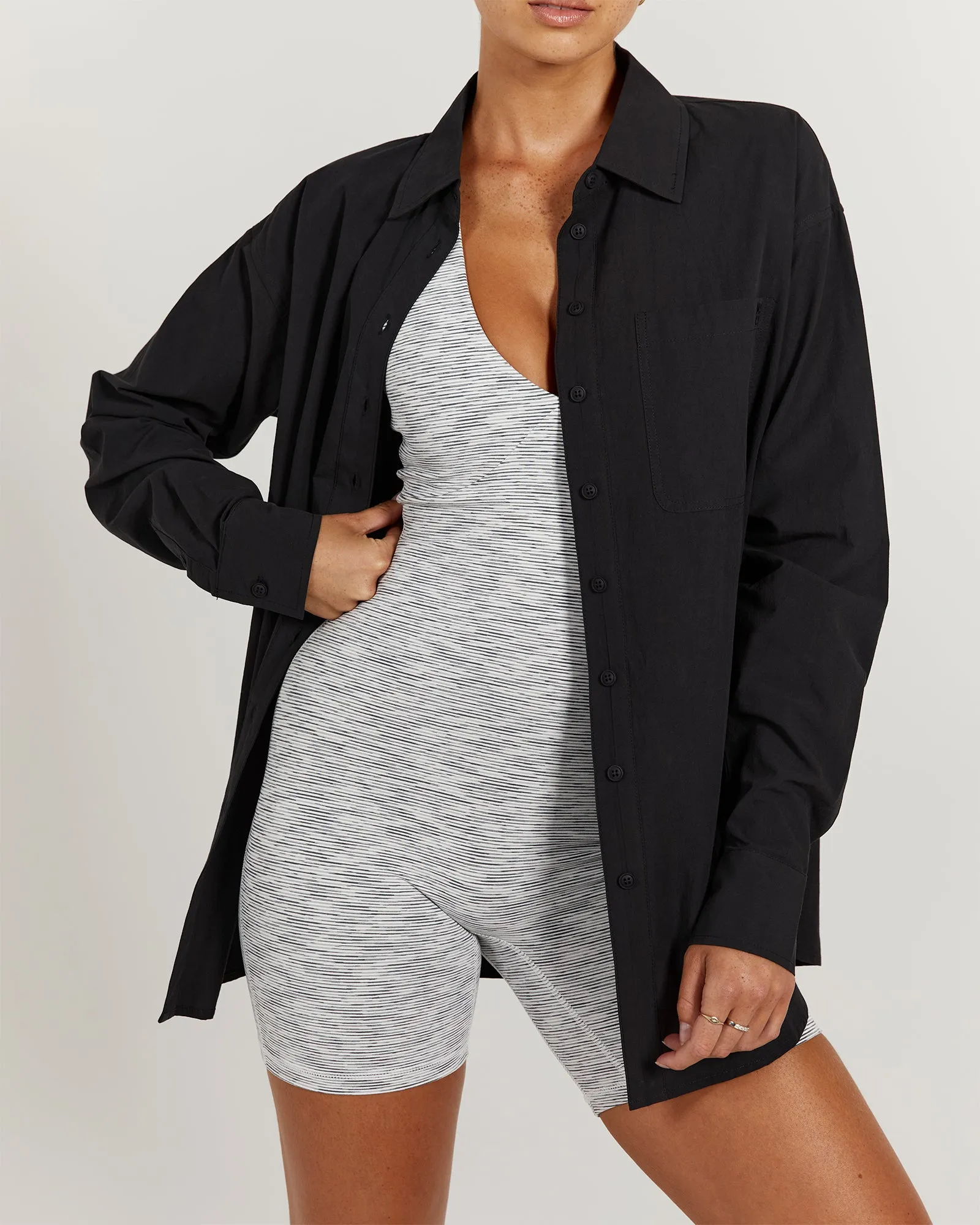 OVERSIZED BUTTON UP SHIRT - BLACK