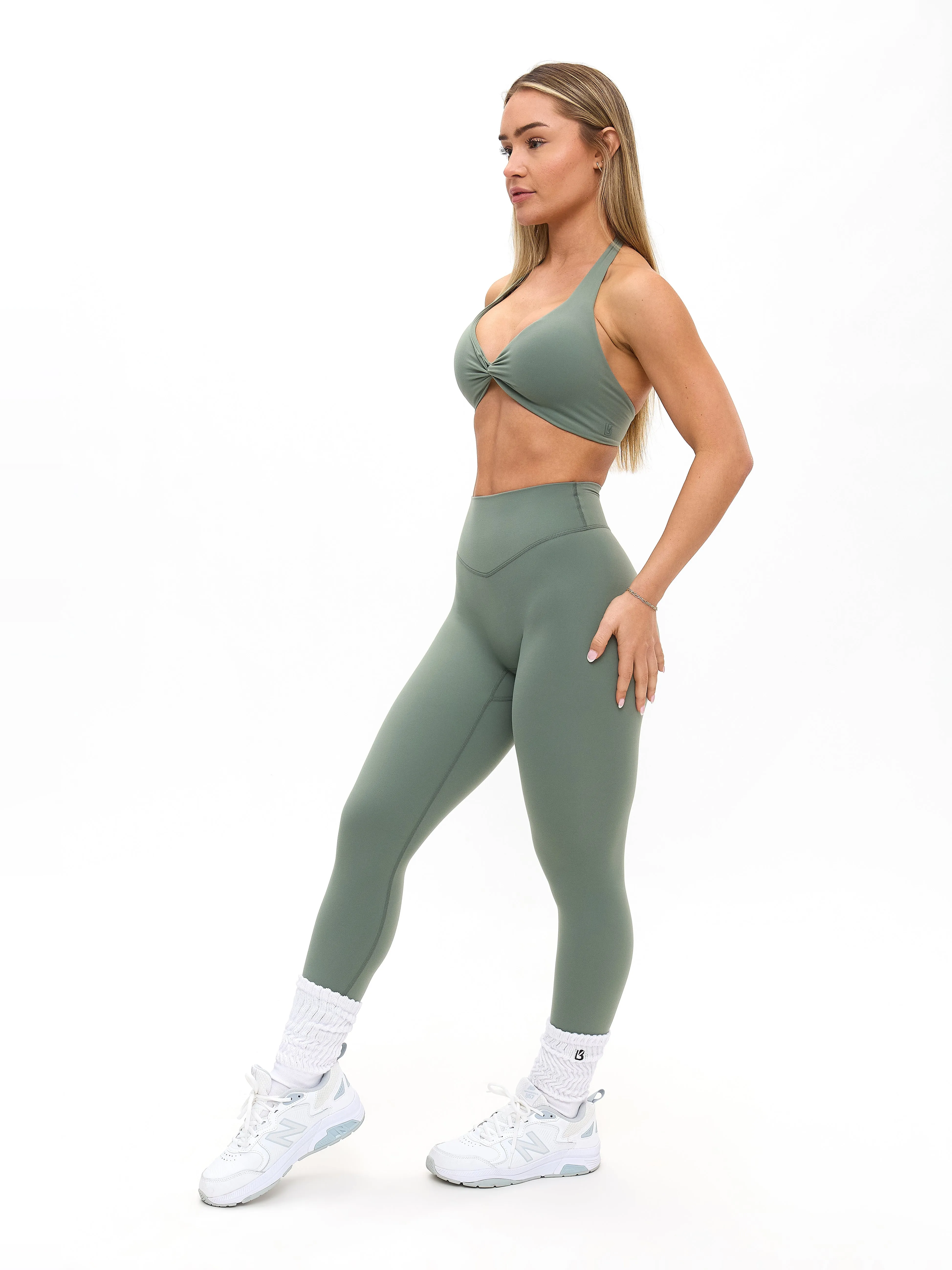 Poshknit Twist Halter - Matcha Latte